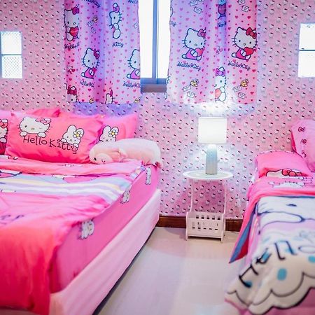 Menulis Coolly House Patong Panzió Kültér fotó
