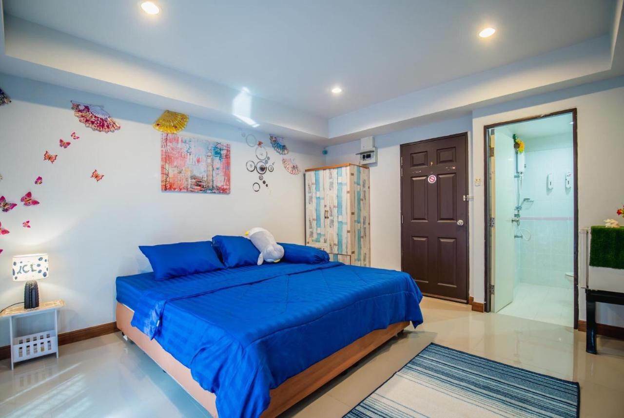 Menulis Coolly House Patong Panzió Kültér fotó