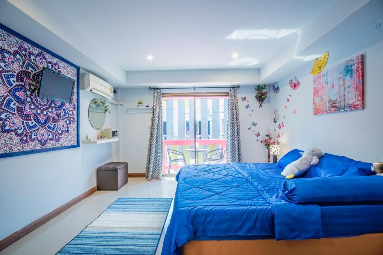 Menulis Coolly House Patong Panzió Kültér fotó