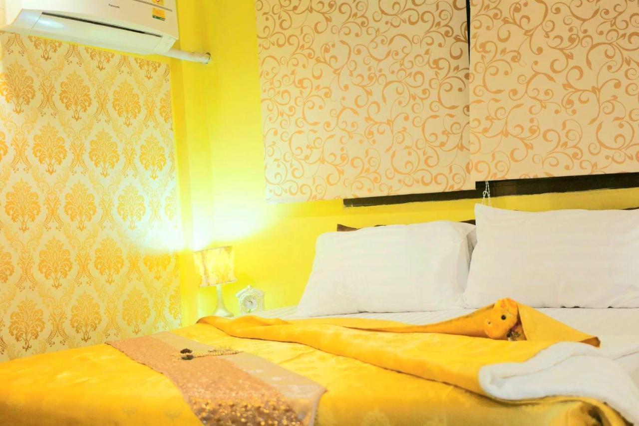 Menulis Coolly House Patong Panzió Kültér fotó